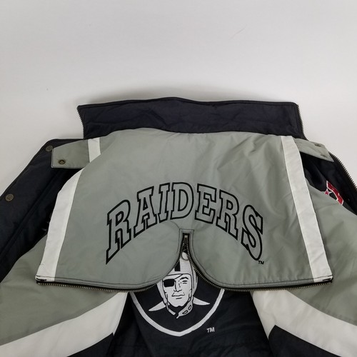 Cappotto imbottito sportivo LAS VEGAS OAKLAND LA RAIDERS NFL calcio trapuntato Lee XL 90s - Foto 6 di 14
