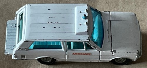 DINKY TOYS 268. RANGE ROVER AMBULANCE.WORN PAINT - Picture 10 of 11