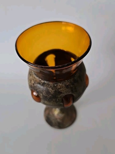 3 copas de vidrio ámbar estilo brutalista vintage y cáliz de cobre cantidad tres - Imagen 4 de 5