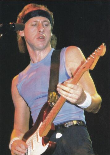 Mark Knopfler (Dire Straits), Mid 1980s - Mini Poster & Card Frame - Picture 1 of 1