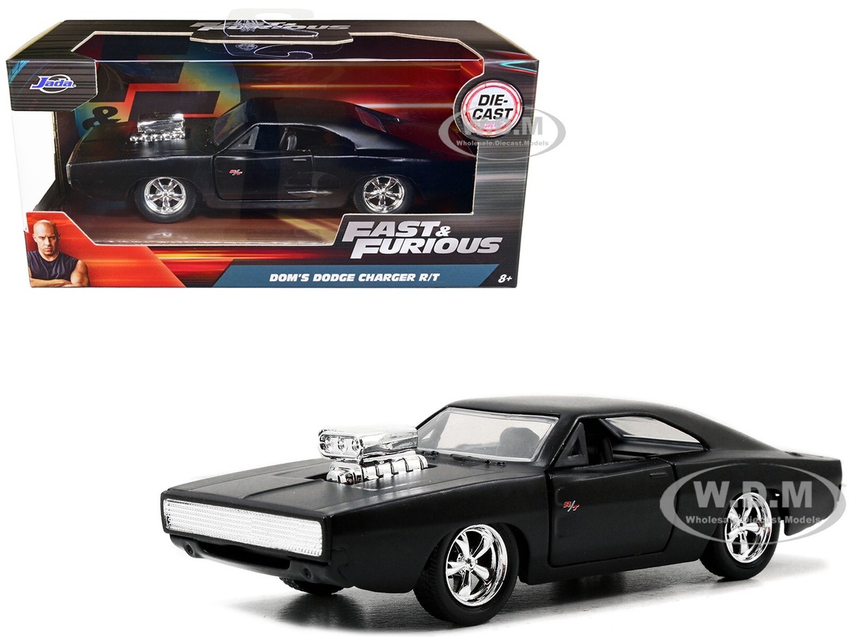 ミニカー FAST&FURIOUS Dom's Dodg e Charger RC Jada Toys Fast & Furious 7.5 Inch Dom's Dodge Ice Charger RC