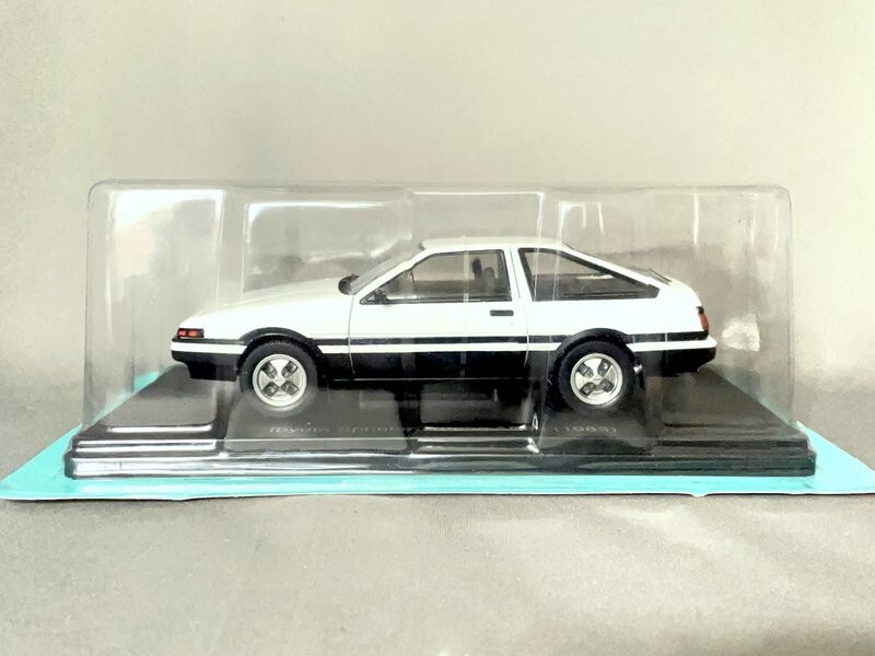 W821 新品 hachette TOYOTA SPRINTER TRUENO Toyota Sprinter Trueno AE86 [1983] 1/24 Diecast Model