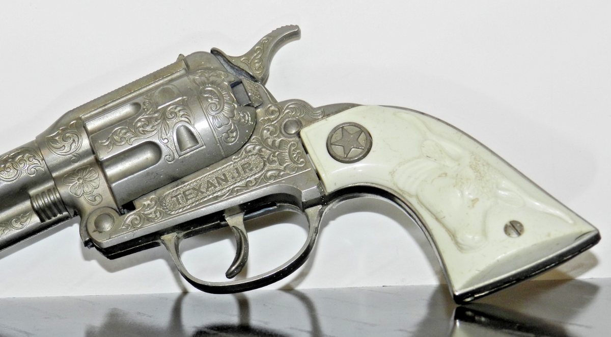 VINTAGE HUBLEY TEXAN JR TOY CAP PISTOL NICE CONDITION PIECE 1960
