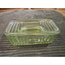 Vintage Green Uranium Vaseline Glass Refrigerator Dish with Lid