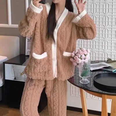 Leisure 2026 Autumn/Winter Women's Warm Velvet Pajamas Loose Round Neck Elastic