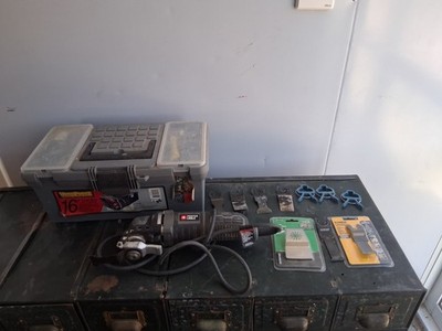Porter Cable PCE605 Corded Oscillating Multi-Tool With Extras 