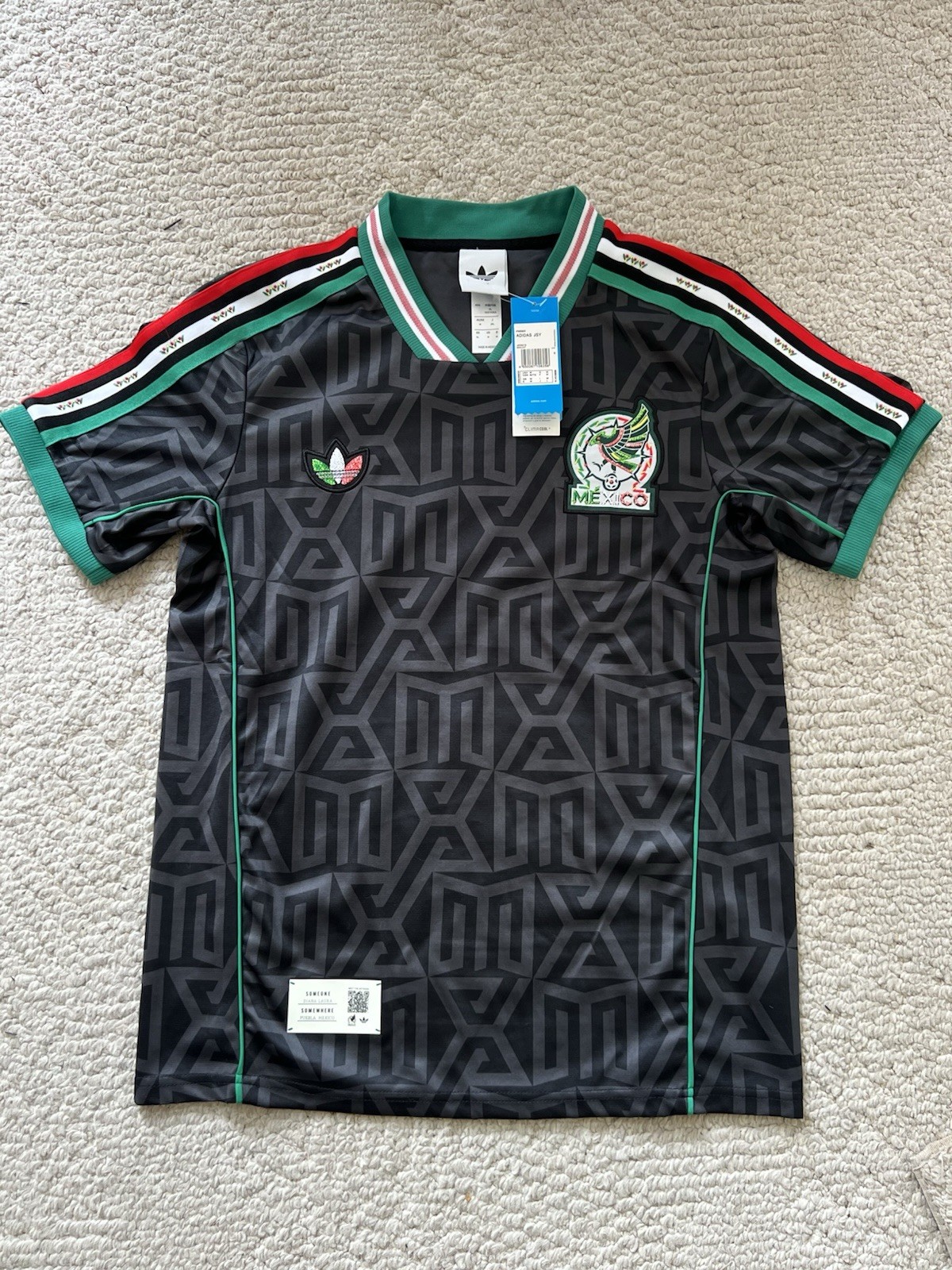 adidas Someone Somewhere Soccer Jersey M Replica