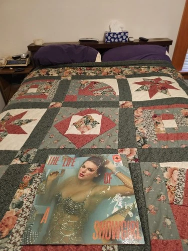 TAYLOR SWIFT THE LIFE OF A SHOWGIRL LIT UP MY SKY ORANGE VINYL NEW&SEALED