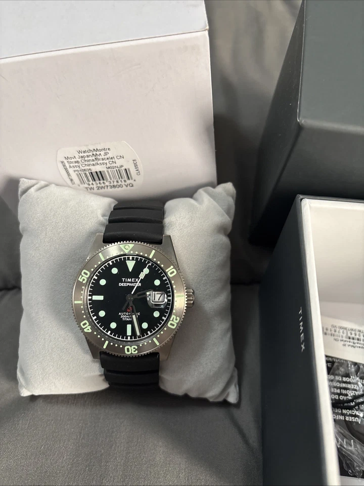 Nuevo Reloj de Buceo Timex Deepwater Reef 200 Titanio Automático 41mm TW2W73800 Foto 2 de 4