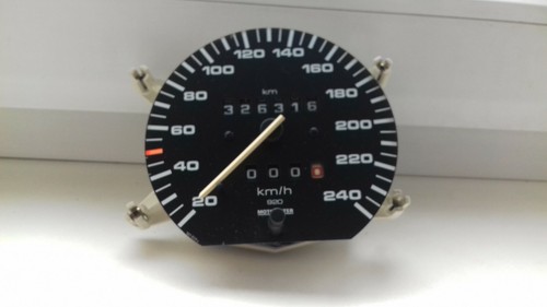 VW PASSAT 35i B3 B4   Tacho Kombiinstrument 357919033CD MOTOMETER
