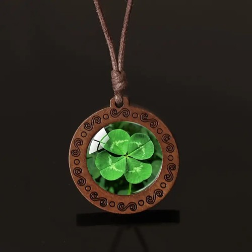 Elegant Glass & Wooden Round Pendant Necklace With Four Leaf Clover Jewelry Gift - 第 2/4 張圖片