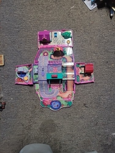 Vintage 1995 Pound Puppy Super Pound Play Ground Mini Van Play Set Van-Only - Picture 1 of 4