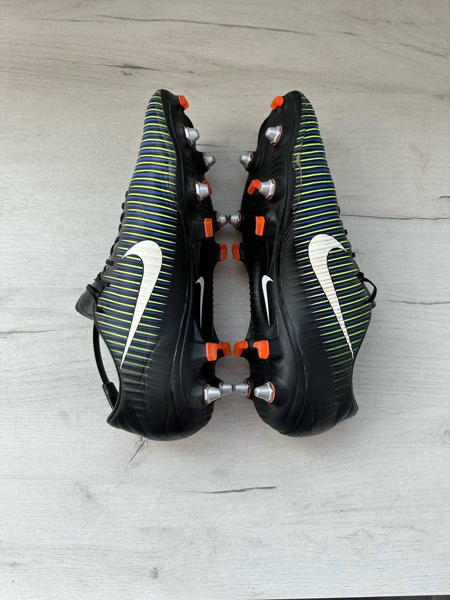 Nike Mercurial Vapor 11 Black Green ACC Soccer Cleats Boots Nike Mercurial Vapor 11 Black Green ACC Soccer Cleats Boots