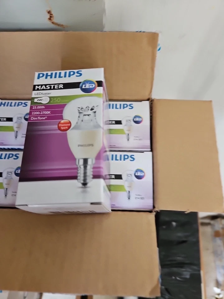 10x Philips Mas LEDluster 4W E14 SES - Image 3 of 4
