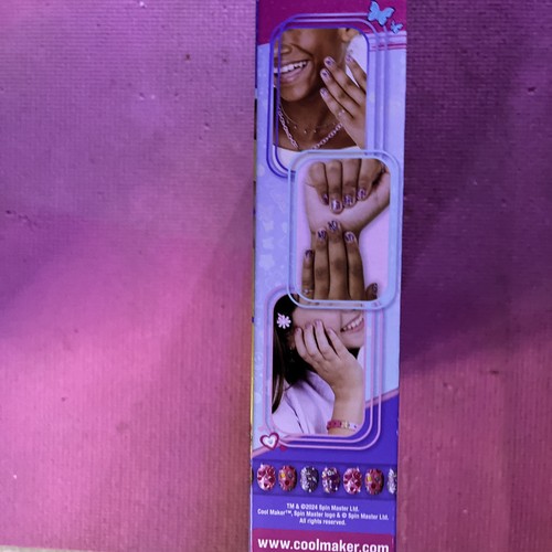 Cool Maker, GO GLAM Studio Nail Kit, Style 200 Nails with 4 Designs-NEW - Picture 4 of 6