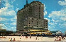 The Ritz Carlton Hotel On The Boardwalk Atlantic City New Jersey UNP Postcard