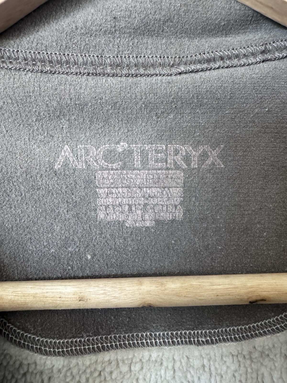 ARC'TERYX Giacca foderata in pile Arcteryx Polartec panna beige taglia XS ricamata full zip