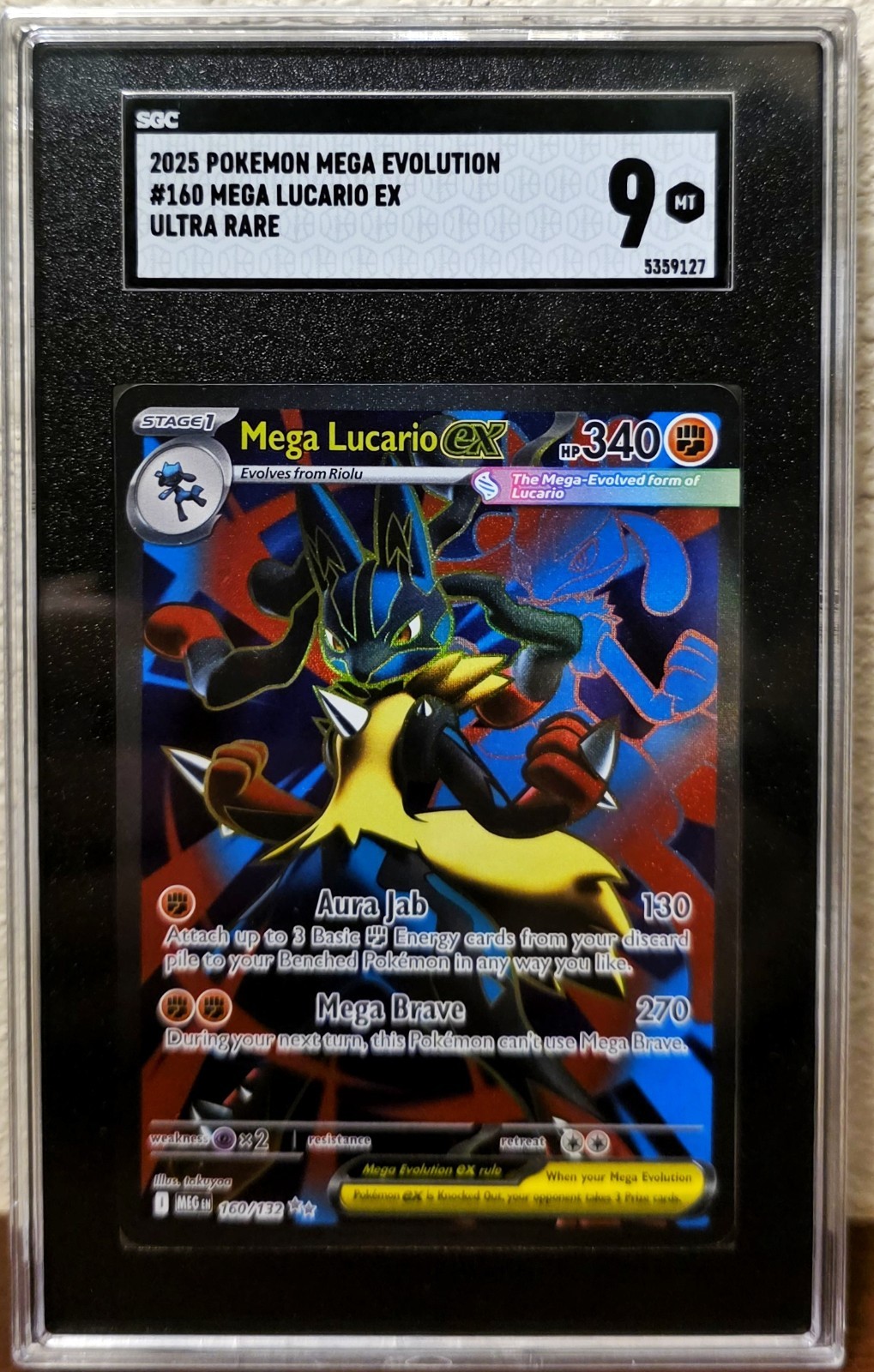 Pokémon TCG Mega Lucario EX 160/132 Ultra Rare Holo Card Mega Evolutions NM