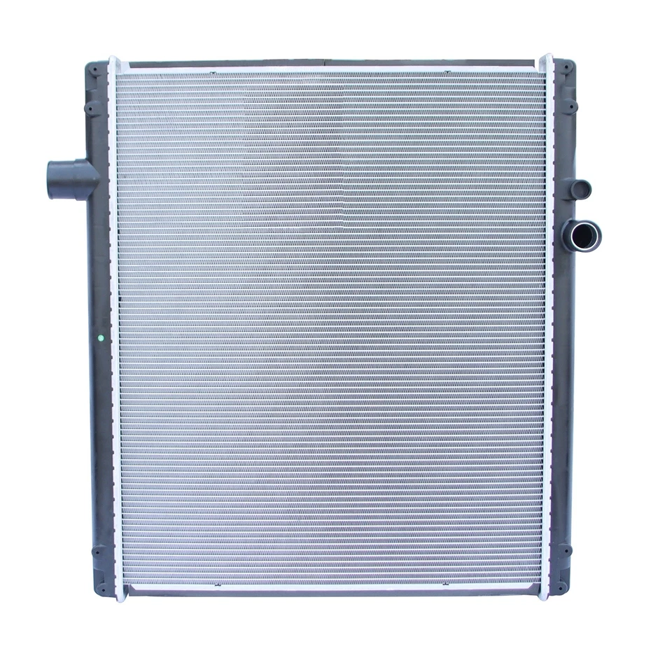 Radiador compatible con modelos Mack CV CV613 CV713 1997-2004 RD600 RD688 RL y RS. Foto 2 de 4