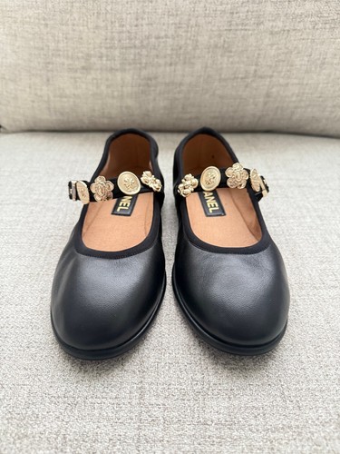 CHANEL 24B Metiers D’Art Black Leather Mary Jane Flats Gold Charms Size 38 - Picture 6 of 12