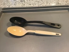 Pair of Vintage Plastic Serving Spoons EKCO Solid & TAILORMADE Slotted