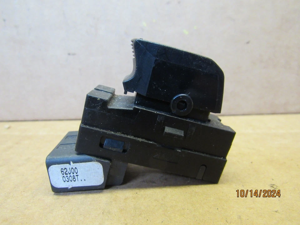 Interruptor de ventana eléctrica trasero izquierdo Suzuki Swift 2005 2006 2007 208 2009 2010 OEM Foto 2 de 4