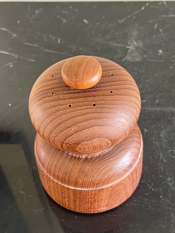 Salero y molinillo de pimienta vintage Dansk Dinamarca 5" de alto madera de teca Foto 2 de 4