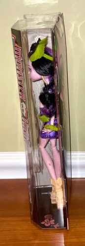 Monster High Ghouls Getaway Elissabat Vampir Puppe NEU SEALED Target Exclusive - Bild 5 von 7