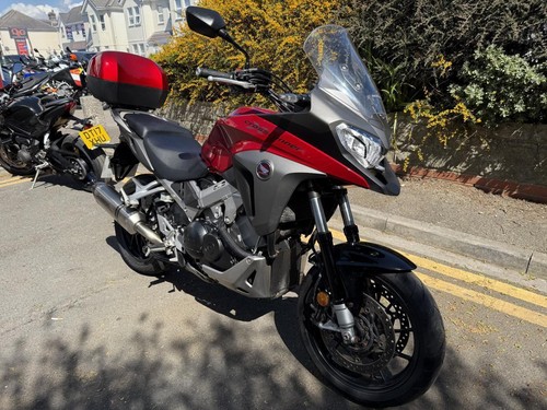 HONDA VFR800X CROSSRUNNER 2016 - Picture 6 of 20