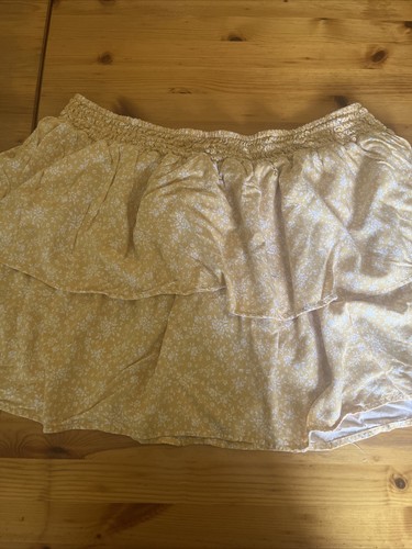 No Boundaries Size XXXL 21 Floral Ruffled Tiered Mini Skirt Yellow White - Picture 1 of 8