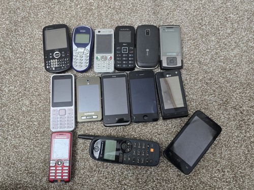 JobLot untested retro mobile phones vintage collectible (1)