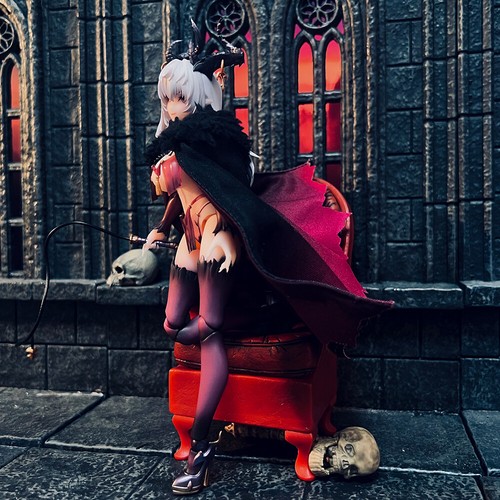 1/12 Custom Wired Cape Cloak For 6'' Snail Shell Succubus Lustia Action Figure - 第 8/11 張圖片