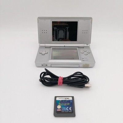 Nintendo DS Lite Handheld Konsole ( USG-001) in Silber + Spyro - OHNE STIFT!!!