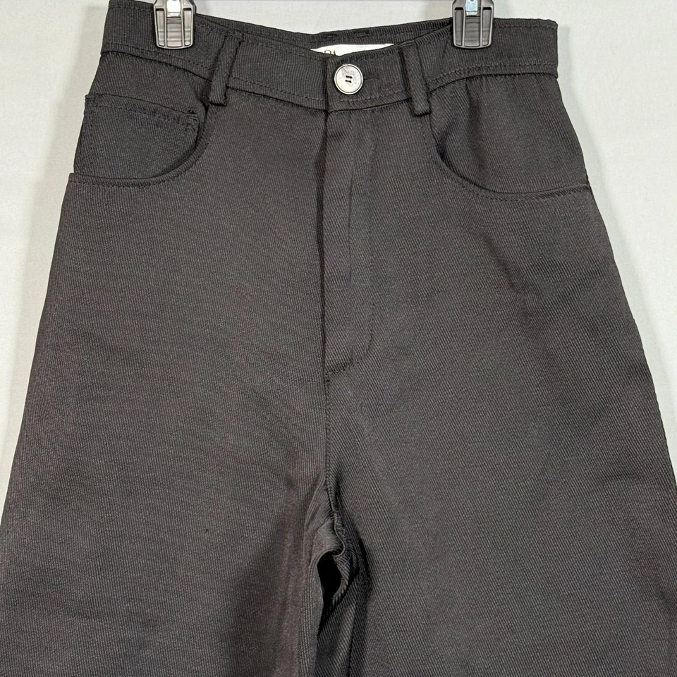 Pantalones informales ZARA para mujer cintura alta pierna ancha XS negros textura acanalada 26x27" Sam Foto 2 de 4