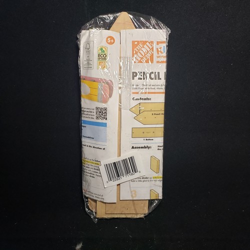 Home Depot 2022 Kids Workshop Kit: "Pencil Desk Organizer" W/ Pin (New) Sealed - 第 1/3 張圖片