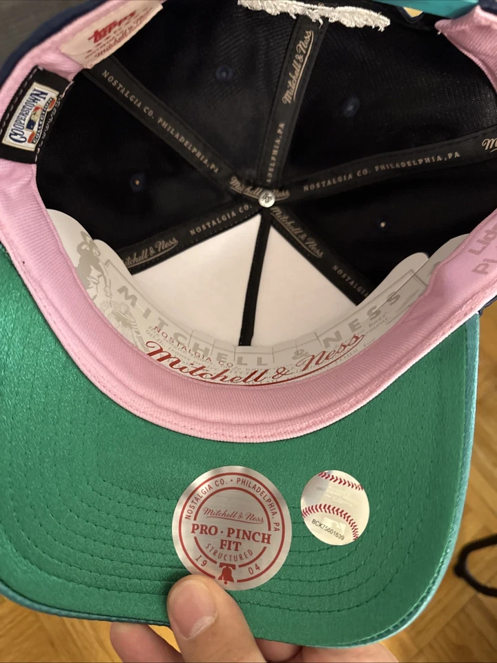 2025 Topps x Lids x Mitchell & Ness Ken Griffey Jr Baseball Cap Player Series 2 - Image 4 of 4