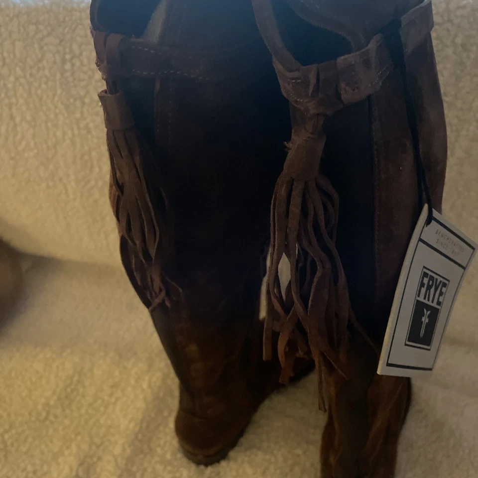 Nueva Bota Frye Molly Borla Sobre la Rodilla OTK Marrón Gamuza Talla 6 Nueva en Caja Foto 3 de 4