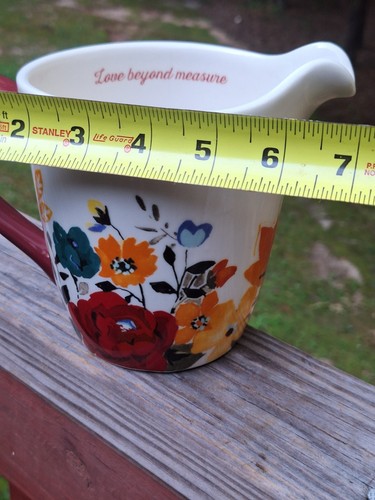 Pioneer Woman 1 Quart Measuring Cup Pitcher Ceramic Floral - Picture 10 of 11
