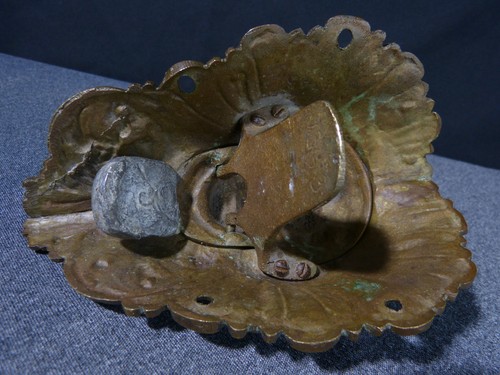 Coin de billard en bronze ciselé et doré à tête de Bacchus jeu de café ancien - Picture 12 of 18