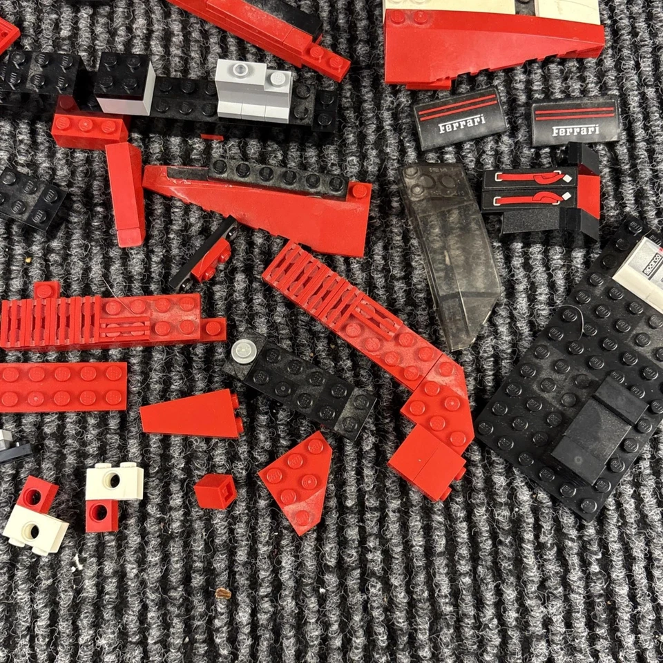 Lego 8156 Ferrari FXX 1:17 Incomplete Parts Only - Image 3 of 4