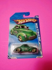 Hot Wheels Mattel HOT RODS 2010 CUSTOM '41 WILLYS COUPE 139/240 (M)
