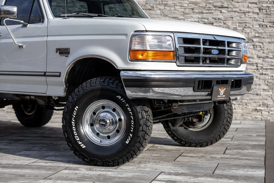 1995 Ford F-350 Reg Cab 133.0" WB SRW 4WD - Image 4 of 4