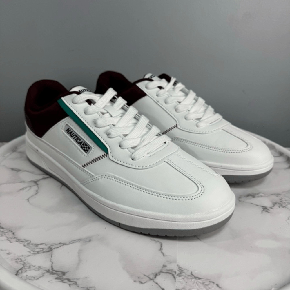 Sneakers Low Top Nautica Men’s Sneakers Size 11 NEW H856