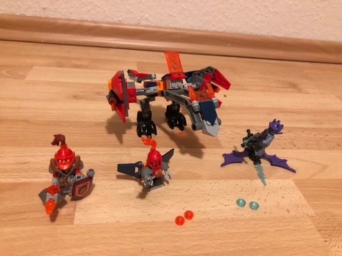 LEGO Nexo-Knights „Macys Robo-Abwurfdrache”