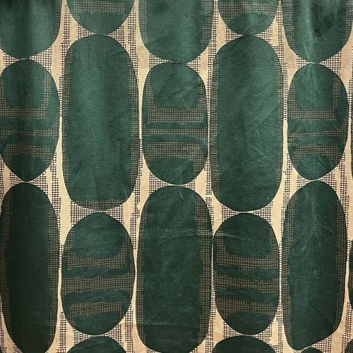 S HARRIS PRINTED MULTIPURPOS VELVET FABRIC SCARAB TOURMALINE 5.25 YARDS - Picture 3 of 5