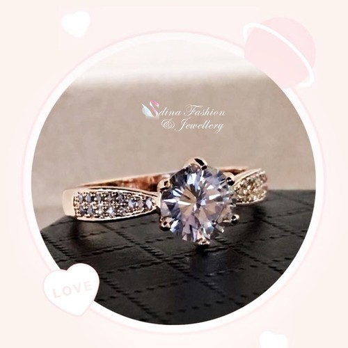 18K Rose Gold Filled Made With Swarovski Crystal Round 1.5 Ct Engagement Ring - Picture 2 of 4