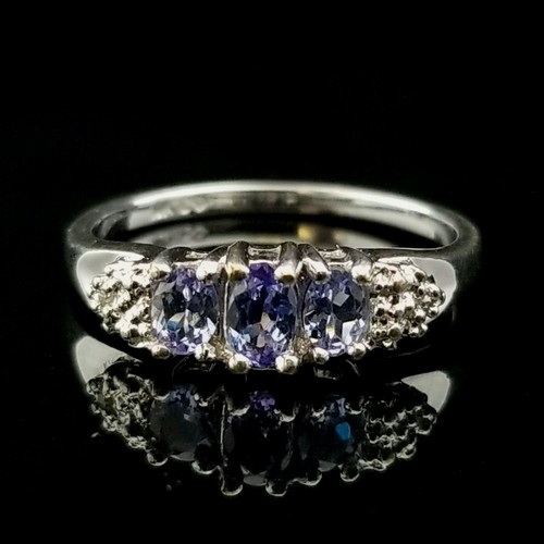 Ring 10 Karat Weißgold und Lavendelblau Edelstein und Diamant, Größe 7 - Bild 9 von 9