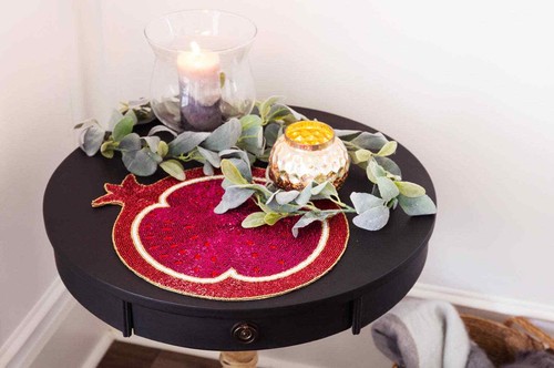Pomegranate Beaded Placemat - Picture 3 of 3