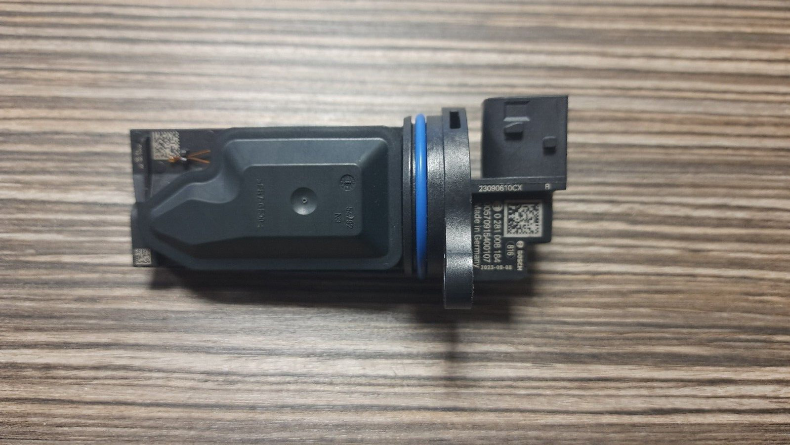 BOSCH MASS AIR FLOWMETER 0281008184