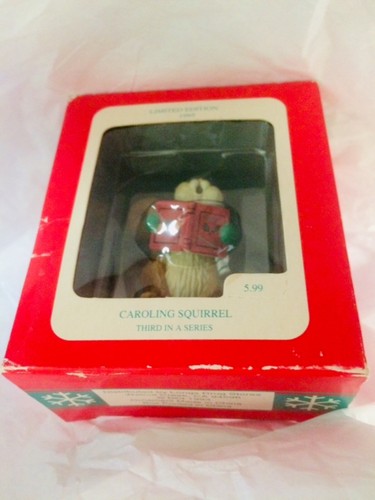 Limited Edition 1995 Caroling Squirrel Longs Drugs.A World of Christmas Ornament - Picture 6 of 6